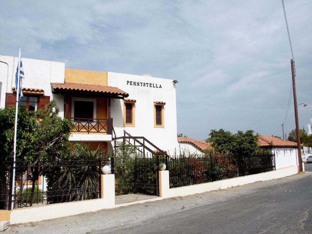 Pennystella Daire Agia Pelagia